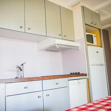 Village Les Genets * Léon