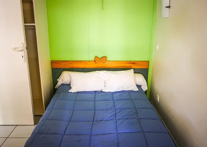 Village Les Genets منتزه العطل *